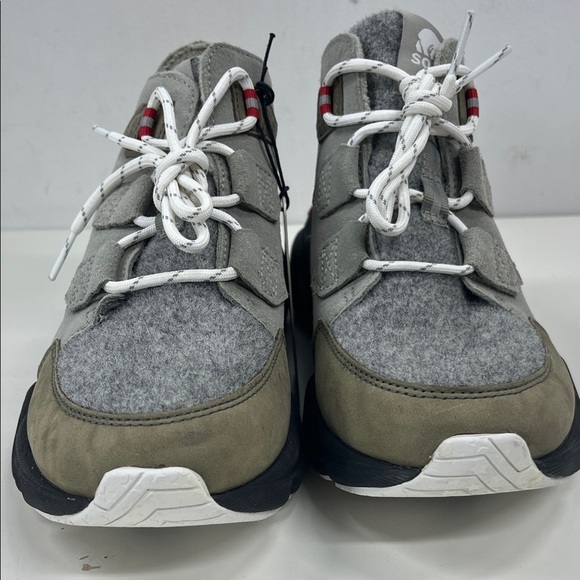 New Sorel Kinetic Rngd Caribou Boots Grey Green Alpine Tundra Size 8.5 - Picture 4 of 9